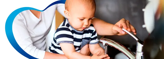 Tips para enseñarle a tus hijos hábitos de limpieza para niños