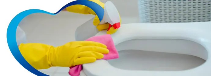 ¿Cómo limpiar el inodoro para que quede reluciente?